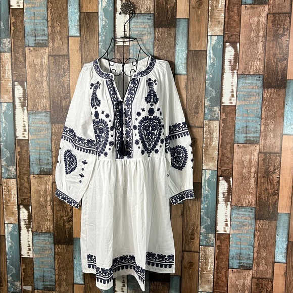 None Dresses & Skirts - Bohemian thick White and Blue Embroidered Dress with tassel tie top
